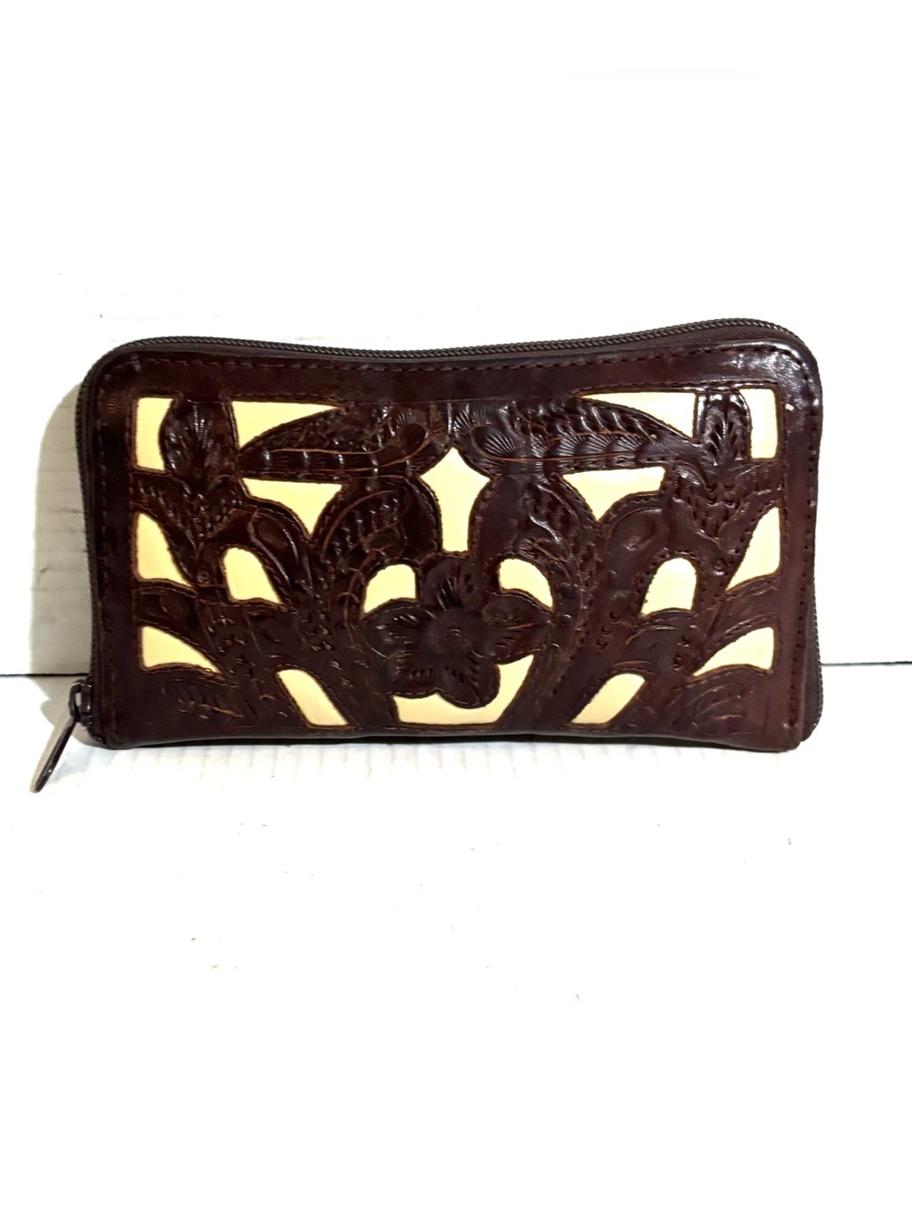 Vintage Brown Leather Cutout Floral Clutch with Cream Underlay - Picture 2 of 5